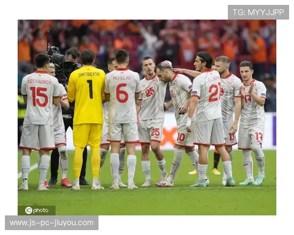 球迷传说：支持球队几十年的动人故事，球迷口号有哪些